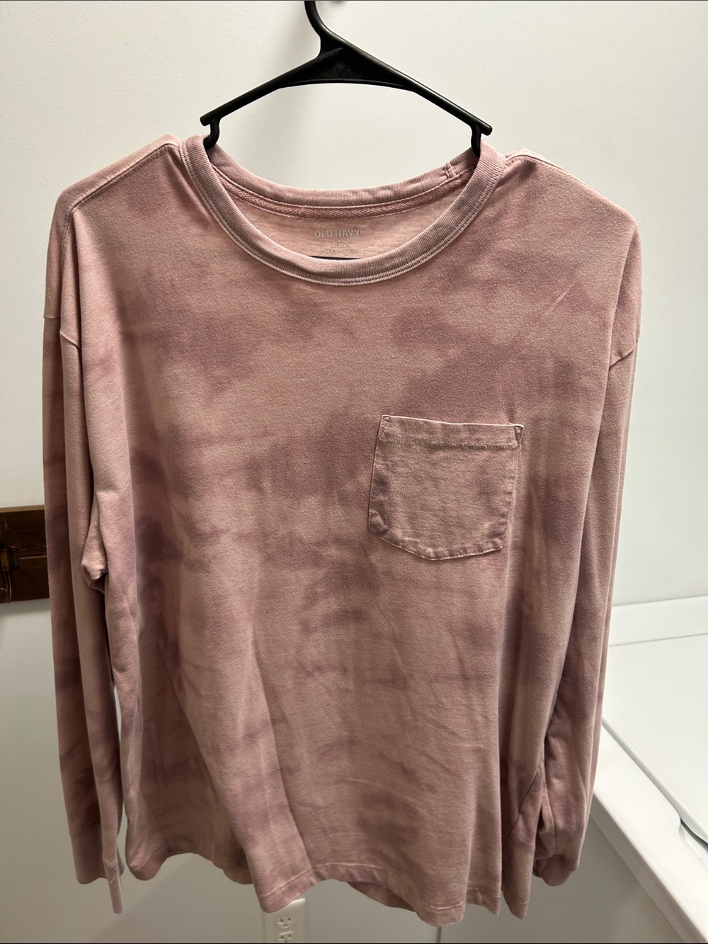 Old Navy Mauve Tie-Dye Long Sleeve Pocket Tee - Men
